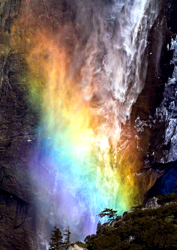 آبشار آتش در آمریکا